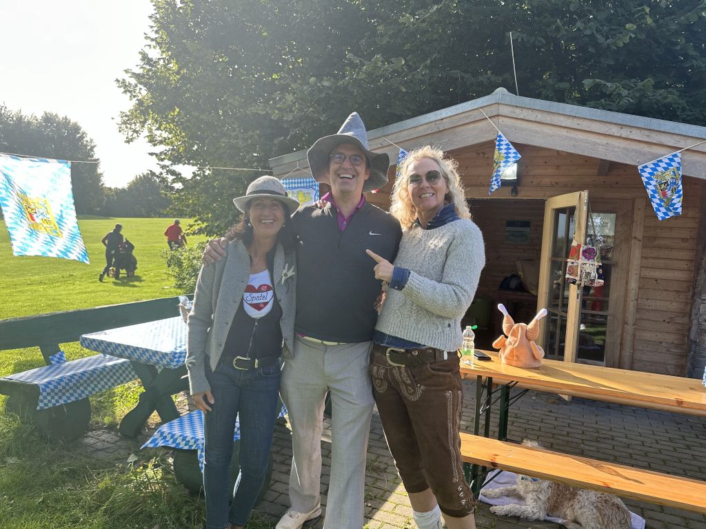 Oktoberfest 23 Golf Haus Kambach
